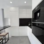 Smart Space Apartment *